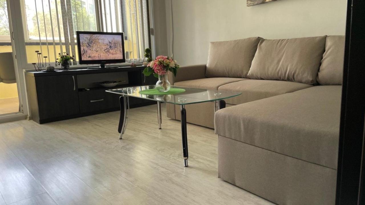 Lotos Apartament Apartment Burgas Luaran gambar